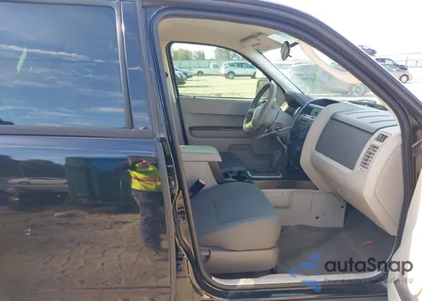 2012 Ford Escape Xls из США, поврежденный, VIN 1FMCU0C72CKA32740